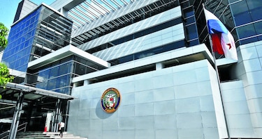 Fiscalía pide auditar contratos de la Asamblea Nacional