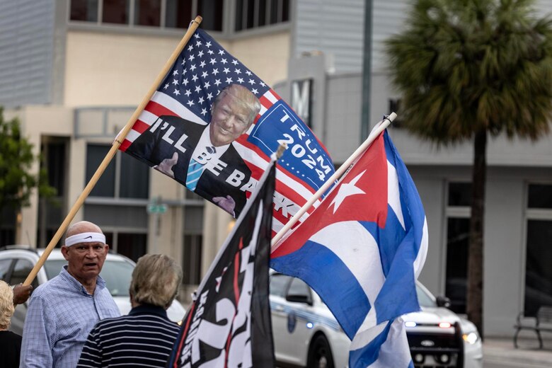 El tiroteo en un mitin de Trump es investigado como un intento de asesinato