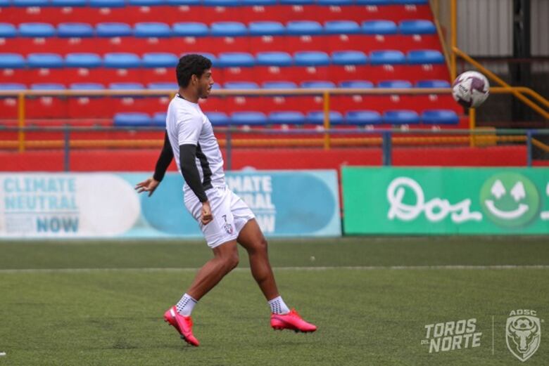 Costa Rica reanudará su fútbol el próximo 20 de mayo