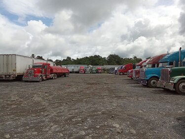 El bloqueo deteriora el comercio con Centroamérica