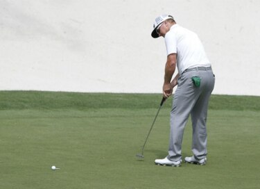 Jordan Spieth marca el camino en el Masters de Augusta fijando un récord