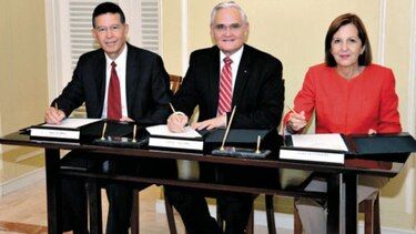 Banco General y Fundación Sus Buenos Vecinos firman alianza con la ACP