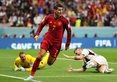 Alemania respira y España da por bueno el empate