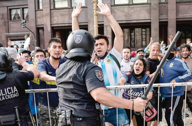 El mundo lloró y despidió a Diego Armando Maradona