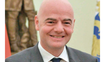 Infantino invita a niños de Tailandia a la final del Mundial