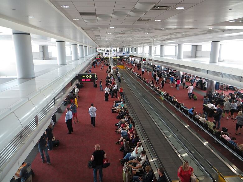 Los misteriosos viajeros en las vacaciones de Odila Castillo  