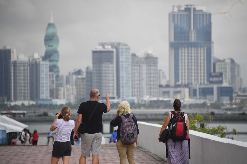 5,720 cuartos de hoteles permanecen cerrados