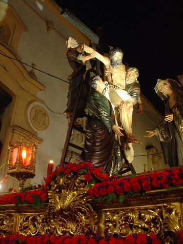 Orígenes de la Cofradía del Santísimo Cristo del Descendimiento