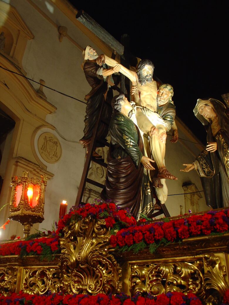 Orígenes de la Cofradía del Santísimo Cristo del Descendimiento