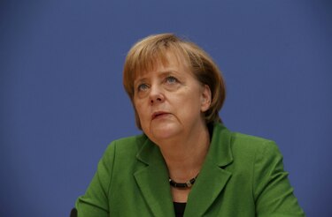 Merkel afirma que la UE seguirá con la mano tendida a Ucrania