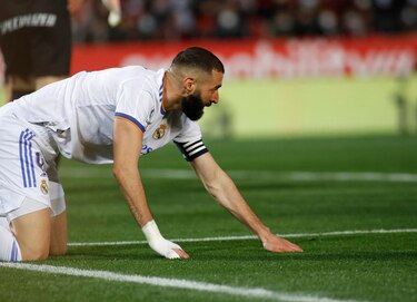 Benzema, lesionado, se pierde el Clásico Real Madrid-Barcelona