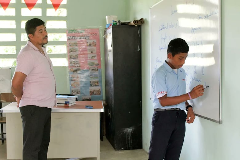 Sigue la espera por los nombramientos, los docentes aún no llegan a las aulas de clases