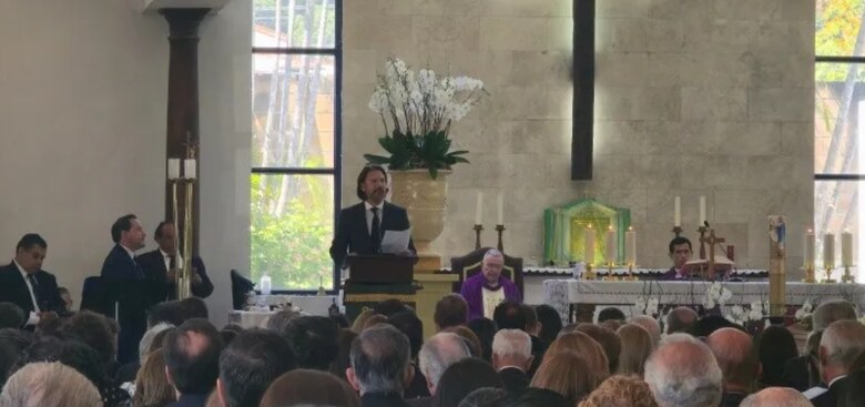 Empresario y filántropo Ricardo Poma es despedido en emotiva misa en Antiguo Cuscatlán