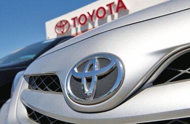 Toyota detecta falla en modelo híbrido