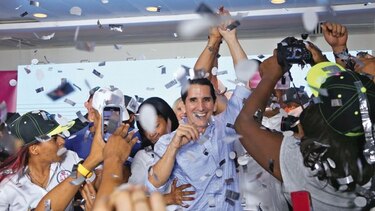 Roux toma la bandera de CD con un partido debilitado