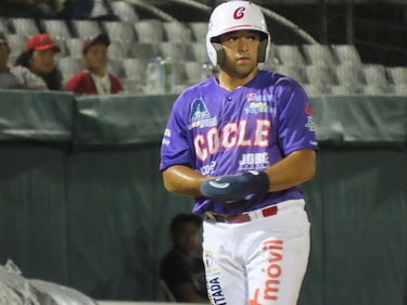 El coclesano Luis Escudero es elegido como el Jugador Más Valioso del béisbol juvenil