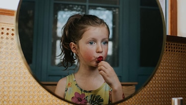 Cosmeticorexia: cómo las niñas están cayendo en la peligrosa obsesión de tener una piel perfecta