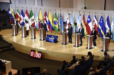 Minuto a minuto: 7 de los 8 candidatos presidenciales debaten sobre qué hacer para aumentar la demanda turística