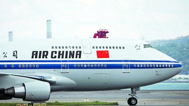 Panamá define reglas para transporte aéreo y marítimo con China
