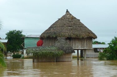 200 personas fueron evacuadas por inundaciones en Darién