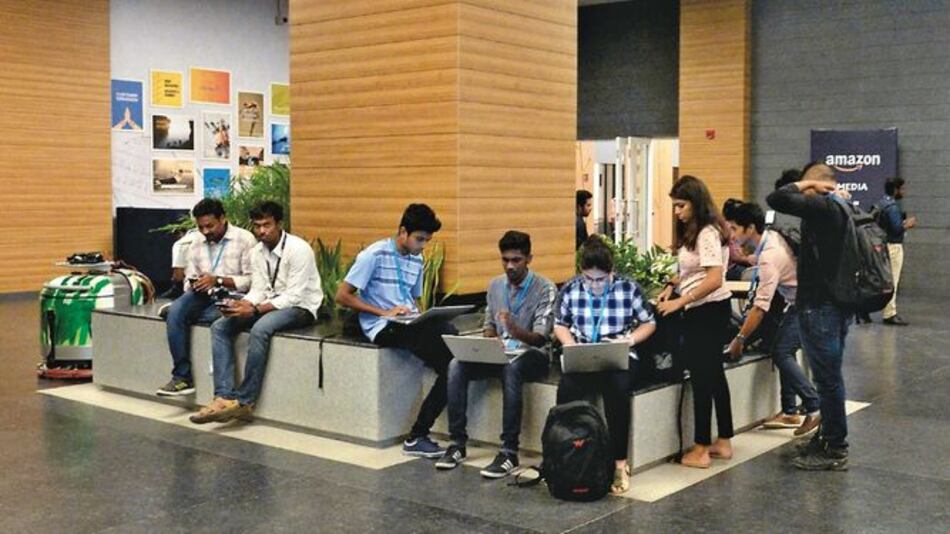 Amazon tendrá 15 mil empleados en la India