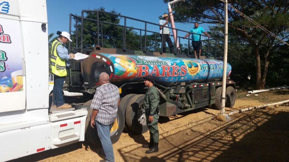 MiAmbiente fiscaliza llenado de cisternas en Herrera