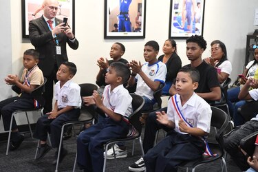 Campus River Panamá: formación, valores y sueños en el estadio Rommel Fernández