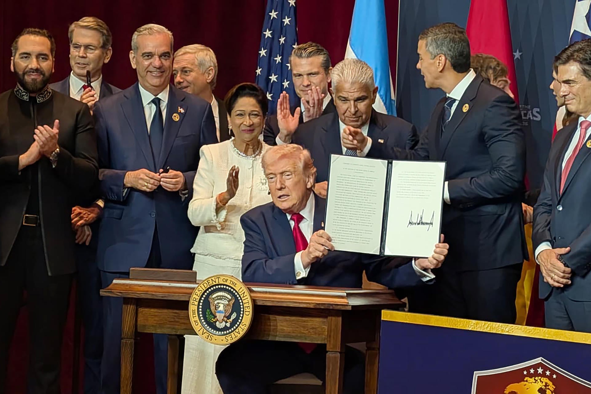 Trump Declara Guerra a los Cárteles: ¿Intervención Militar en América Latina?
