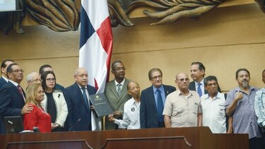Diputados avalan ayuda sin sustento financiero