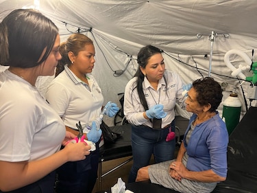 Operativo de salud en Atalaya: más de 150 atenciones médicas durante la romería de Jesús Nazareno