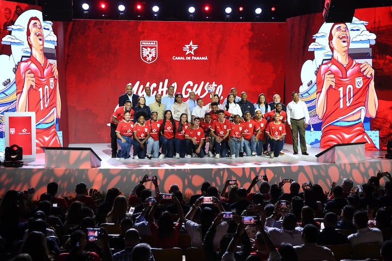 Un solo país, un solo equipo: el Canal de Panamá reafirma su alianza con las selecciones nacionales de fútbol 