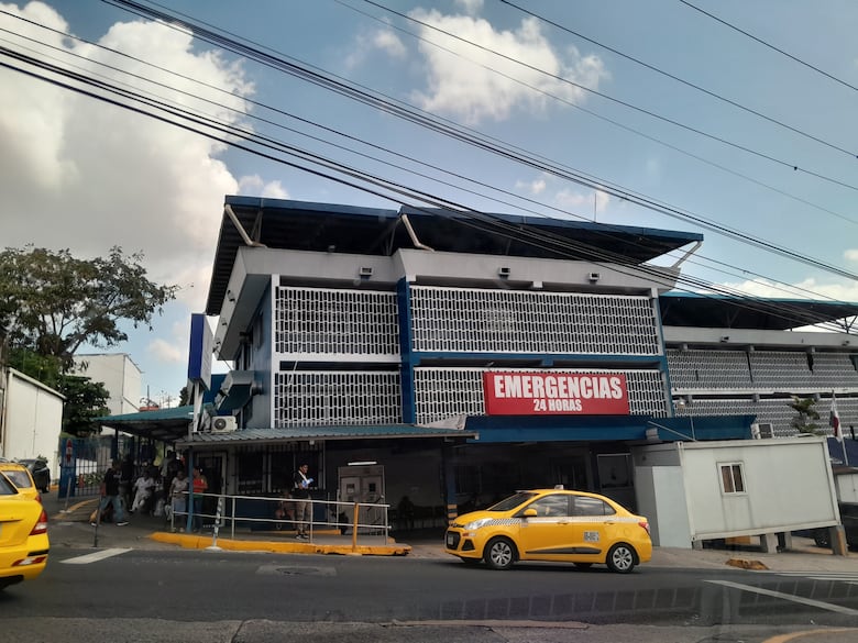 El viacrucis de los pacientes por conseguir los medicamentos en el seguro social