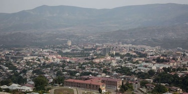 Dos periodistas franceses heridos en Karabaj