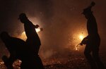 No hallan 'quemadores' autorizados de fuegos artificiales
