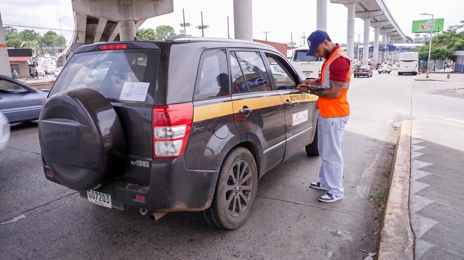 Contraloría activa operativo para fiscalizar uso de vehículos del Estado durante Semana Santa