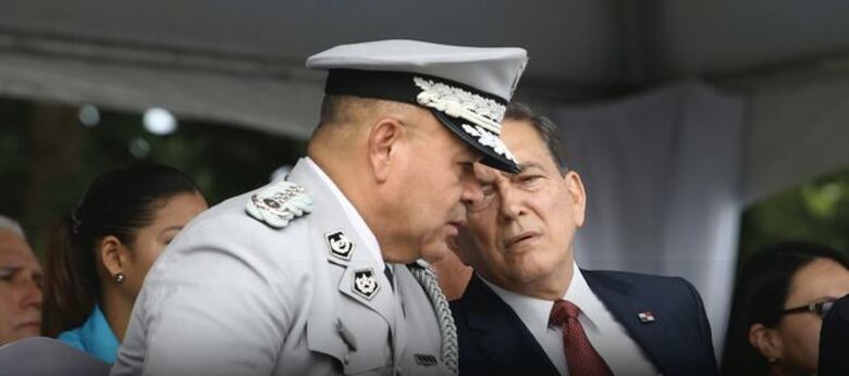 Porcell choca con el Ejecutivo por casos de corrupción