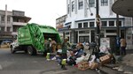 Trabajadores de aseo levantan paro