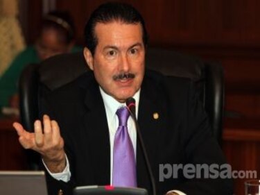 Henríquez dice que no hay peligros en Petaquilla