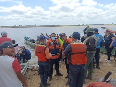 Realizan labores de salvamento en mina colapsada en Venezuela, que dejó más de 30 fallecidos