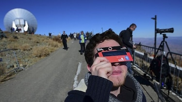 Chile y Argentina aguardan con alta expectación el eclipse total de Sol