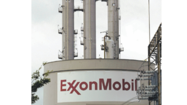 ExxonMobil se libra de acusación de engaño financiero
