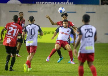 San Francisco y Universitario abren las semifinales este sábado en La Chorrera