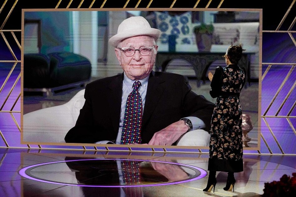 Globos de Oro por videoconferencia inician la temporada de premios de Hollywood con falla técnica