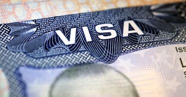 Trump introducirá el pago obligatorio de cien mil dólares para obtener los visados para profesionales cualificados 