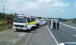14 heridos por accidente entre autobús y camioneta en Herrera; mayoría son estudiantes universitarios