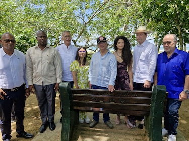 Gustavo Petro en Bocas del Toro: memoria histórica, un monumento y un barco estadounidense en la mira