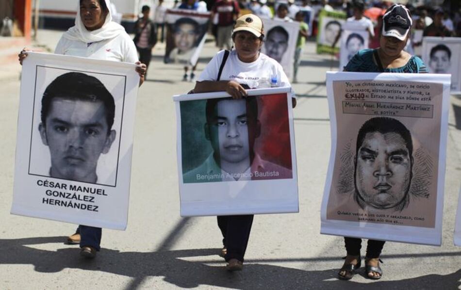 Algunos de los 43 estudiantes mexicanos habrían sido asesinados en otro lugar, dice un sospechoso