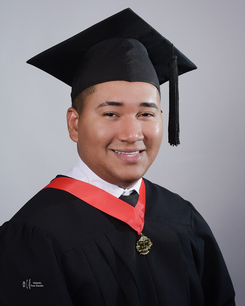 La Universidad de Panamá presenta a los graduados de su Facultad de Derecho y Ciencias Políticas