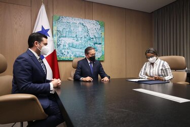 Publican en ‘Gaceta Oficial’ reglamento para compra de medicamentos por desabastecimiento crítico