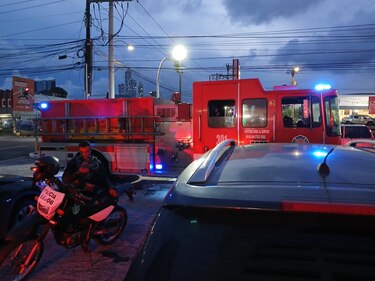Elevador se desploma en un edificio de la vía Transístmica: ocupantes están a salvo